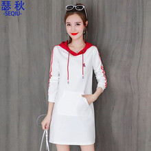 瑟秋（SEQIU） 純色 帶帽 連衣裙