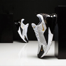 NIKE跑步鞋AV7892-100-男/黑白金新款 40