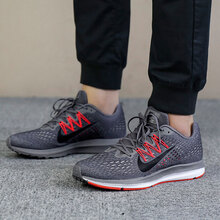 耐克（NIKE）跑步鞋AA7406-006/18秋冬新款 
