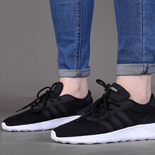 阿迪達(dá)斯（adidas）跑步鞋AW4960 