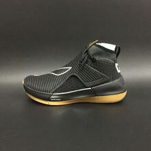 李寧（LI-NING）籃球鞋標(biāo)準(zhǔn)黑/生膠色-1 