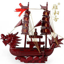 木質(zhì)家居擺件，讓客廳不再單調(diào)