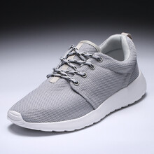 莫戈里（MOGORI）男士淺灰色標準碼 38