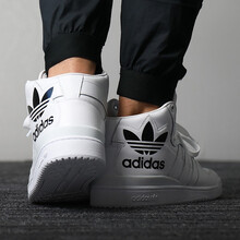 Adidas板鞋D98192 44，45，39，40.5，40，42.5，41，42，43，44.5
