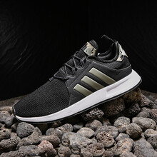 阿迪達(dá)斯（Adidas）跑步鞋D96745-18秋季 