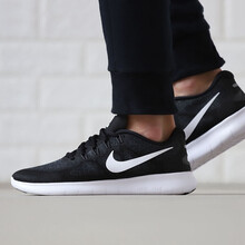 耐克（NIKE）跑步鞋880839-001 36，37，38，41，42，43