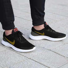NIKE跑步鞋908985-015 36，37，38，41，42，43