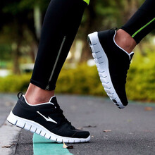 鴻星爾克（ERKE）跑步鞋正黑/正白（革面） 44，39，40，41，42，43