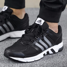 阿迪達(dá)斯（Adidas）跑步鞋2018冬季款/AC8595 