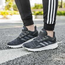 阿迪達斯（Adidas）跑步鞋BB7716-18冬季 