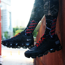 耐克（NIKE）跑步鞋VAPORMAX氣墊AQ8810-001 