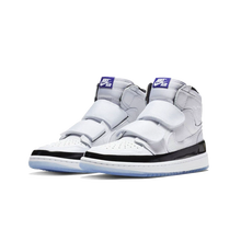 耐克（NIKE）籃球鞋AQ7924-107  黑白粘扣 42