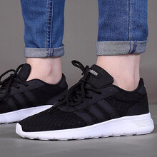 阿迪達斯（Adidas）跑步鞋AW4960 