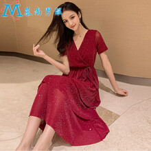 純色連衣裙，打造優(yōu)雅氣質(zhì)的生活
