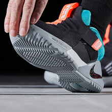 耐克（NIKE）籃球鞋詹姆斯使節(jié)11 AO2920-005 