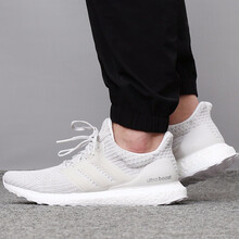 阿迪達斯（Adidas）跑步鞋BB6177 