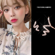流蘇耳環(huán)，讓你美出新高度