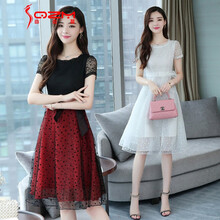 曲姿蔓（QUZIMAN） 碎花 抽繩，綁帶 連衣裙