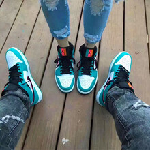 耐克（NIKE）籃球鞋南海岸 852542-306 