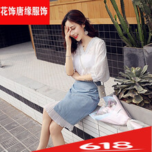 純色鏤空連衣裙，打造優(yōu)雅小仙女