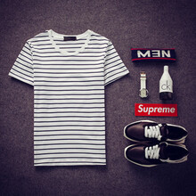 語(yǔ)莀小好 短袖 男士T恤 小條紋短袖 
