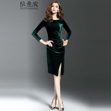 依意濃（YIYINONG） 純色  連衣裙