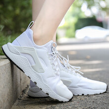 耐克（NIKE）跑步鞋819151-102 36，37.5，38.5，38，39，36.5，35.5