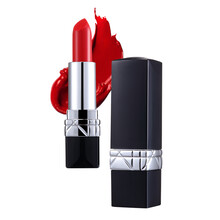 絲絨唇膏，打造迷人水光肌