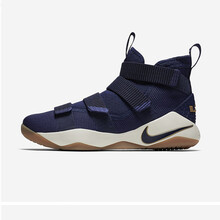 耐克（NIKE）籃球鞋897645-402 