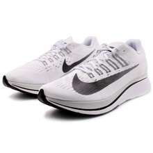 NIKE跑步鞋880848-100 40