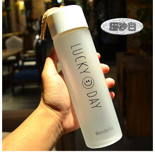 雙層隔熱，保溫壺讓你喝水