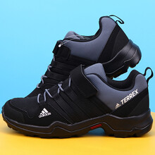 Adidas跑步鞋BB1930 35，36，37，38.5，38，39，35以下，40，36.5