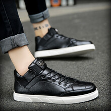 距樂(lè )男士黑色8526 42