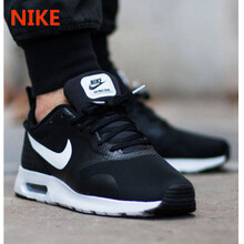 耐克（NIKE）跑步鞋黑色705149-009 44，40.5，40，41，42.5，42，43