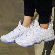 耐克（NIKE）籃球鞋878635-101 44，40.5，40，41，42，43，44.5