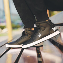 Dcshoecousa板鞋黑色BKW 