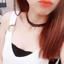 蕾絲甜美長(zhǎng)款毛衣
