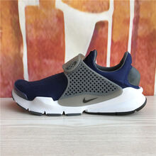 耐克（NIKE）跑步鞋819686-401 44