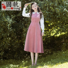 固執(zhí)（OBSTINATE）  繡花，拼接，紐扣 連衣裙