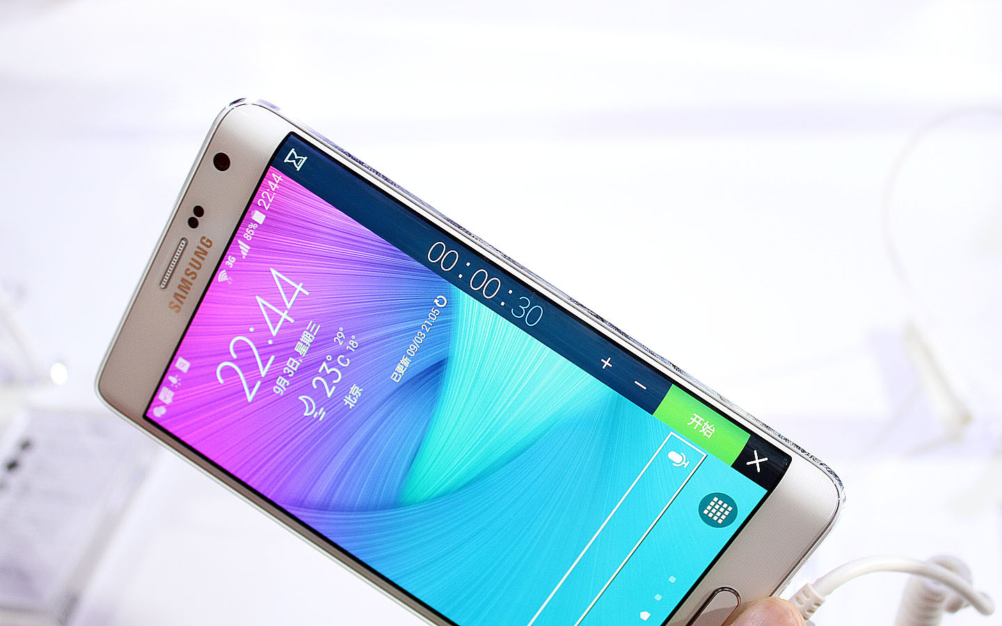 三星note7是曲面屏吗_小米电视曲面屏是oled屏吗_三星s7是曲面屏吗