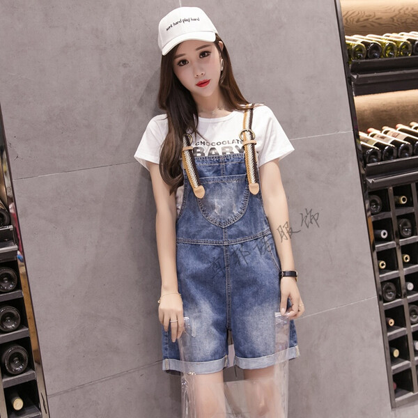 復古,小心,穿出,牛仔褲,時(shí)尚