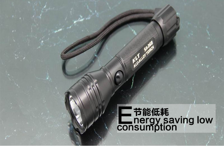KLT快灵通 SA-368 LED铝合金 冲电式强光电筒 军工级 防水防雨 手感好