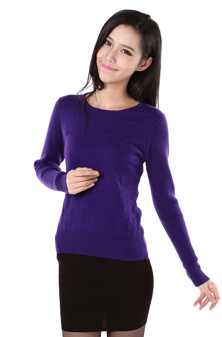 洛依诺 秋冬新品女式暗花圆领<em>紧身低领</em>羊毛衫