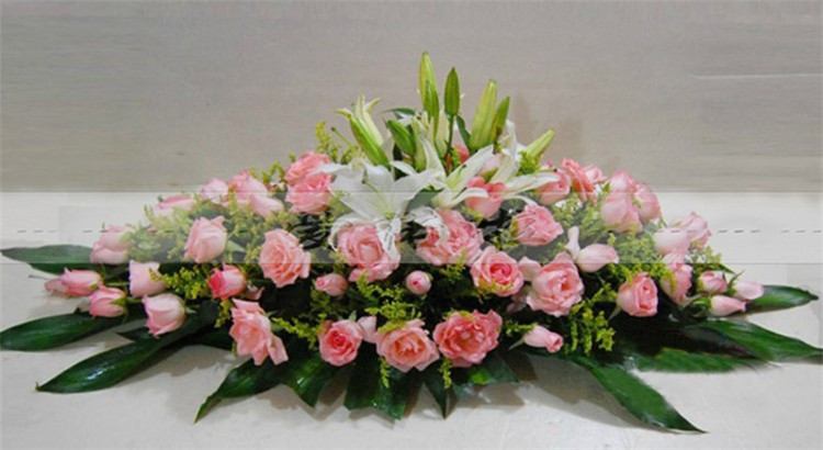 鲜花快递 签约宴会商务台花会议桌花 庆典讲台