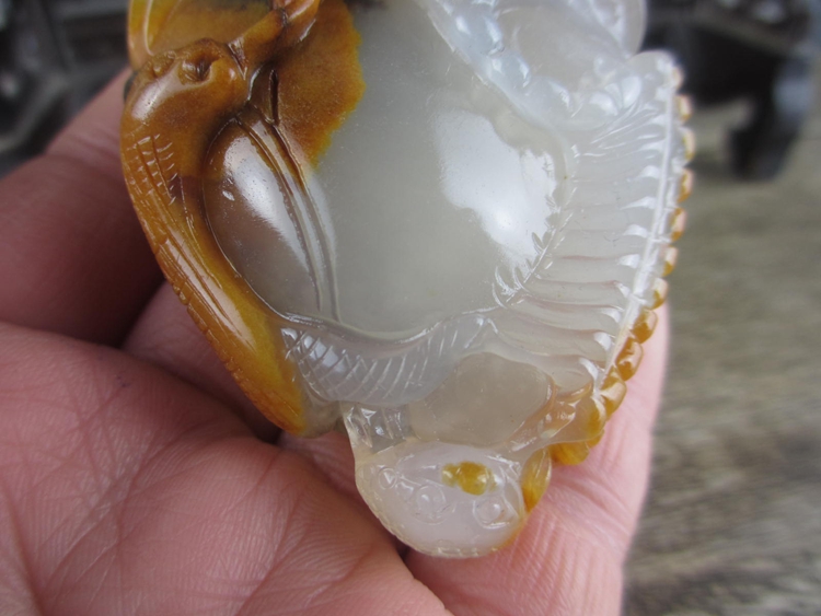 聚达珠宝 天然黄龙玉水草花手把件 俏色精雕五