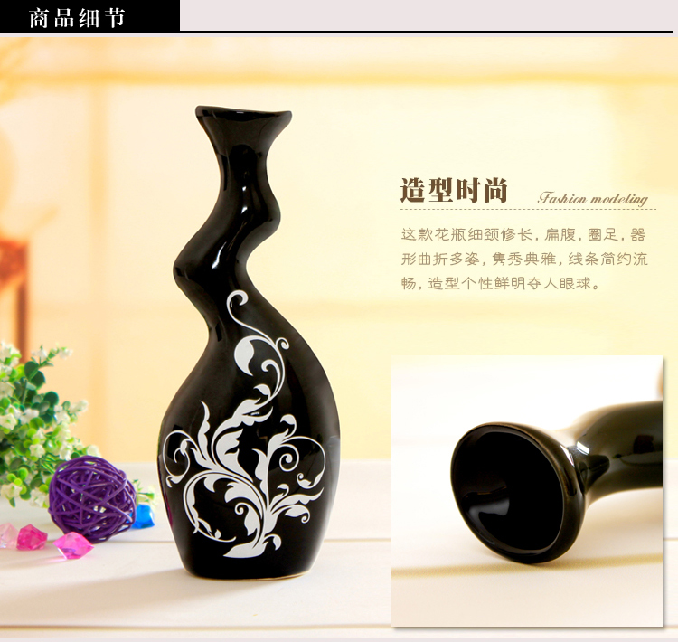 
                                        欢畅 景德镇陶瓷摆件温馨红福客厅装饰工艺品家居饰品sz-018 福到家门                