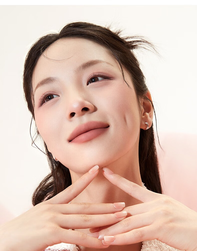 卡姿兰（Carslan）口红唇釉轻糯柔雾唇泥哑光雾面不沾杯生日七夕情人节礼物送女友 AM11 奶橘色