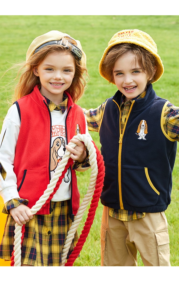 Hush Puppies 暇步士 21年款 摇粒绒 儿童连帽马甲 京东优惠券折后￥78包邮 男、女童110~170码多色可选