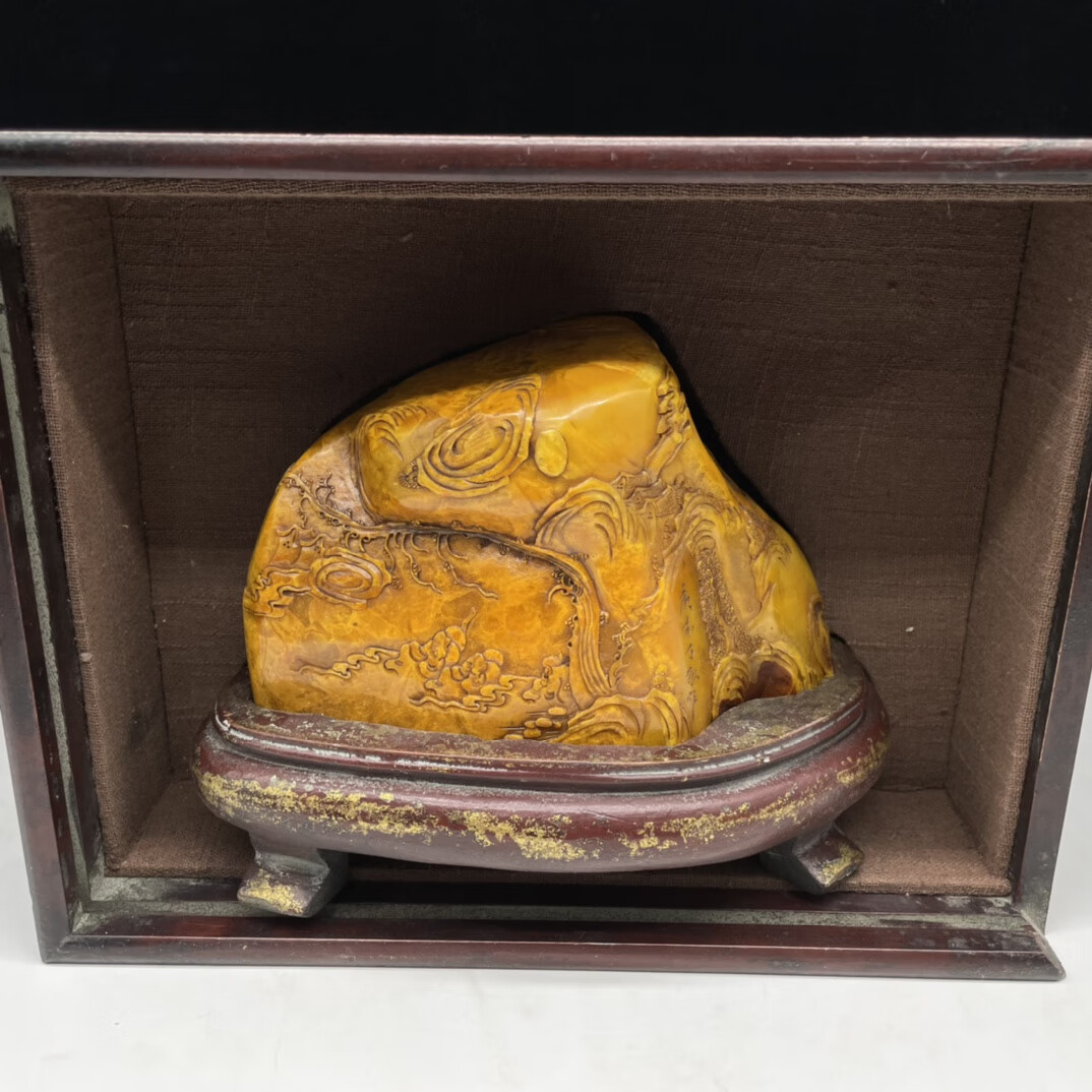旧藏庚申年篆刻家【丁敬】刻石，木盒典藏珍品寿山田黄石雕刻随形