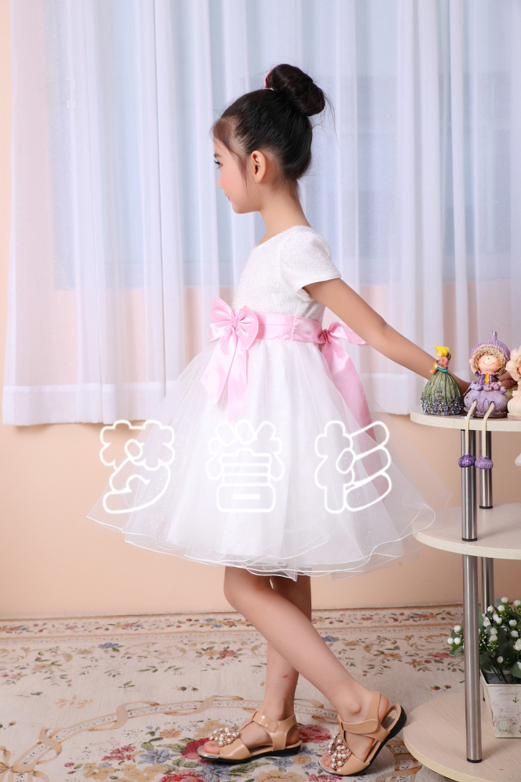 Children's dress snow white wedding dress their children bon bon white flowers of children's wear skirts princess short-sleeved dresses Korean version of spring, summer, autumn and winter new child piano white 135cm30 Service Code 50 catty the above pictures, prices, brand platters! The elections are supplied in the national character of distribution, so action, buy now enjoy more preferential! As soon as possible.